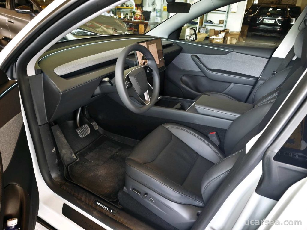 Tesla Model Y 2025 photo 7