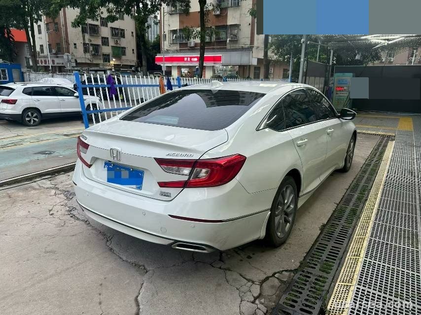 Honda Accord 2018 260TURBO Elite photo 2