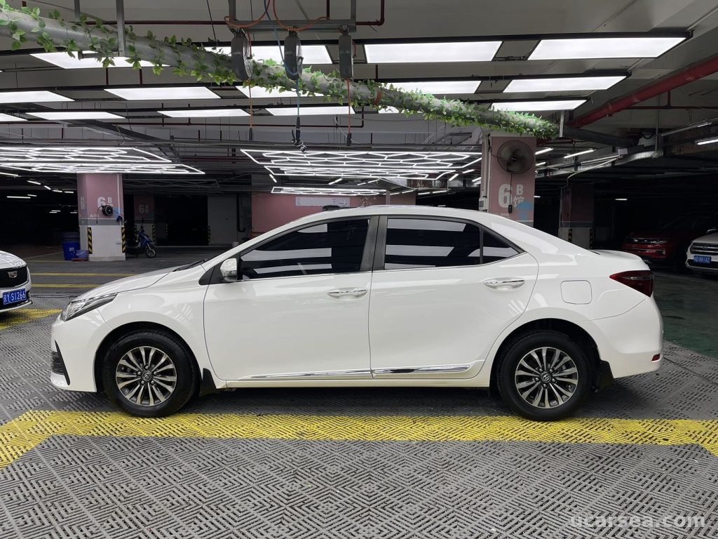 Toyota Corolla 2017 GL-i photo 7