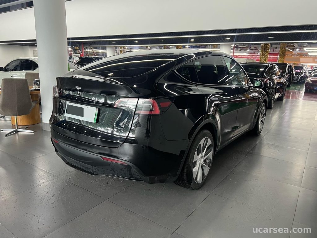 Tesla Model Y 2022 photo 2
