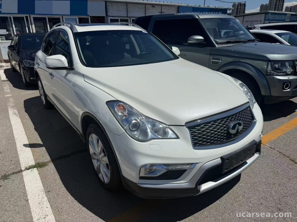 英菲尼迪 QX50 2015款 舒适版 实拍图 1