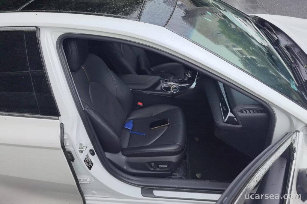 Toyota Camry 2021 2.5G Luxury photo 2