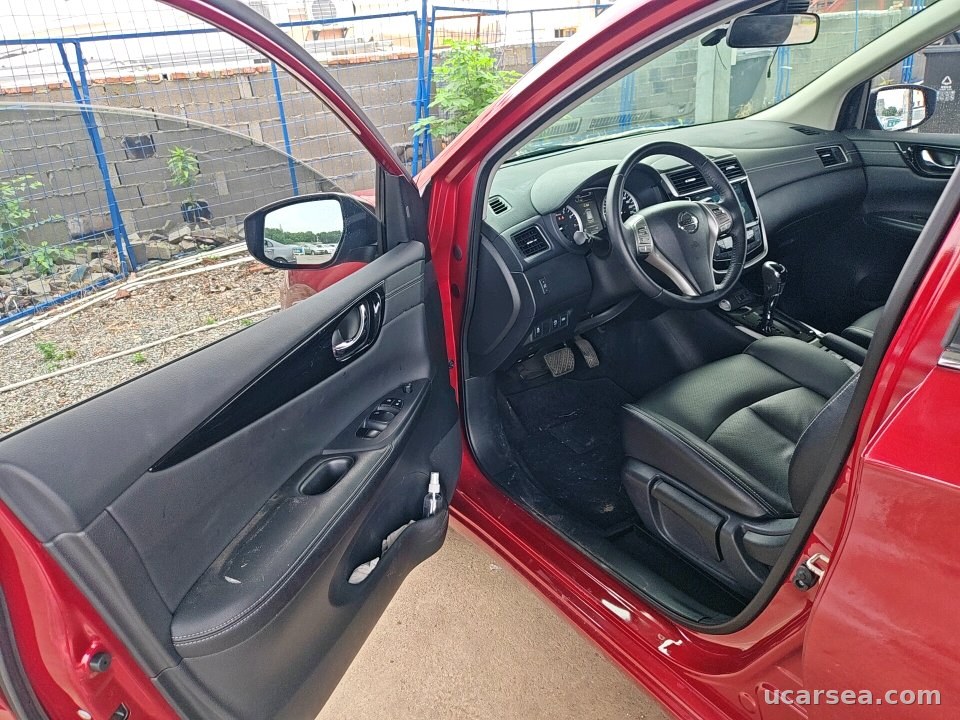 Nissan Tiida 2019 photo 1