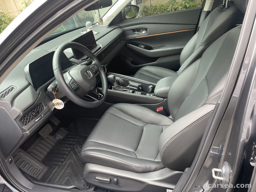 Honda Accord 2023 260TURBO photo 3