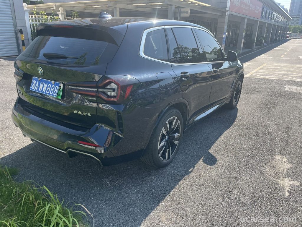 BMW iX3 2024 iX3 photo 8