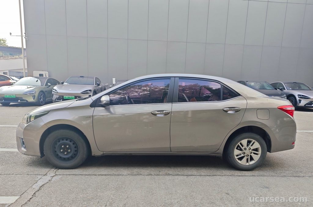 Toyota Corolla 2017 GL photo 5