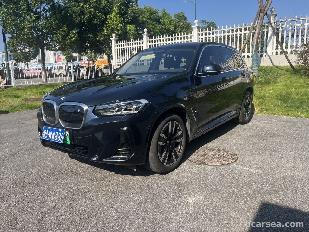 BMW iX3 2024 iX3 photo 1