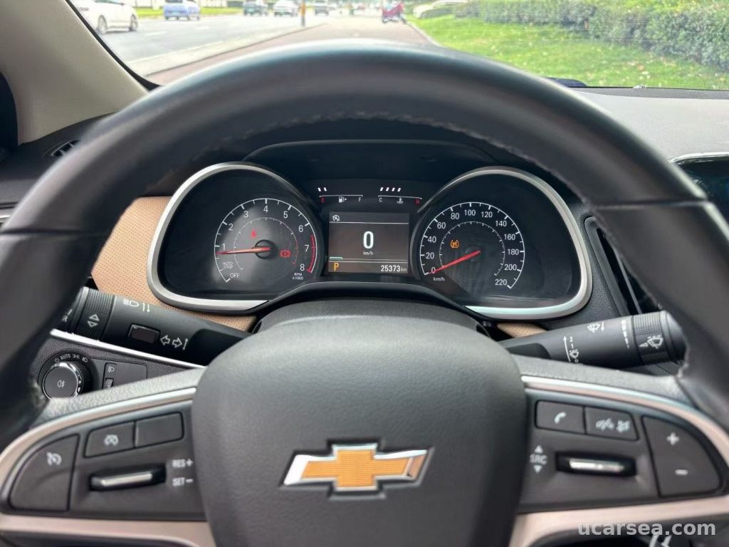 Chevrolet 2022 320 រូបភាព 6
