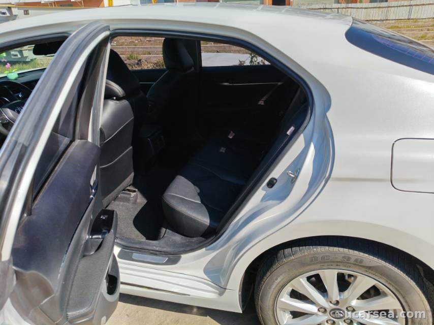 Toyota Camry 2019 2.0G photo 8