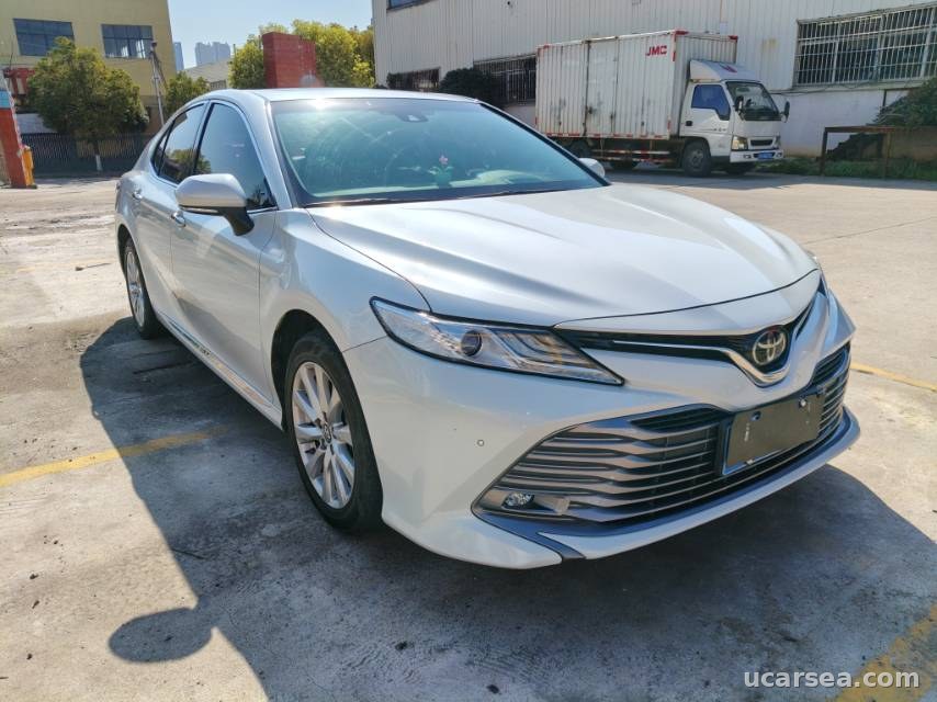Toyota Camry 2019 2.0G photo 2