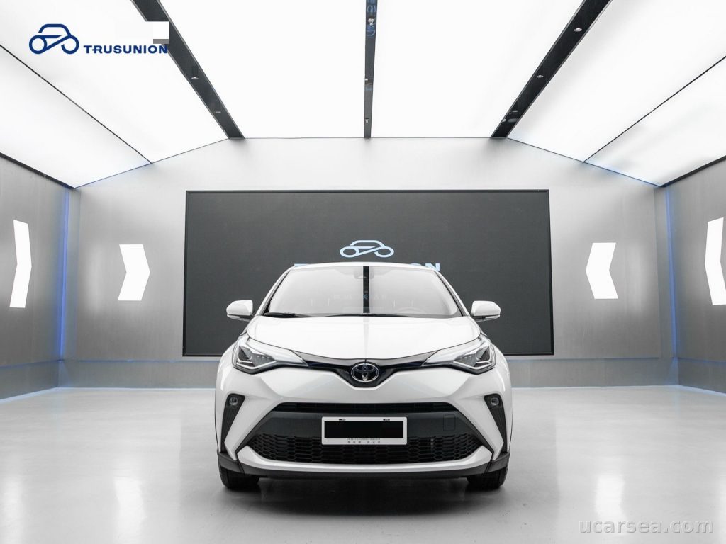Toyota C-HR 2023 Luxury photo 1