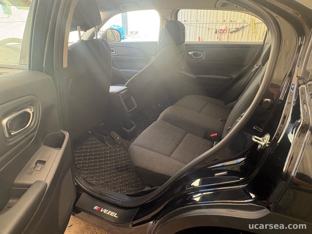 Honda Vezel 2023 Elite photo 10