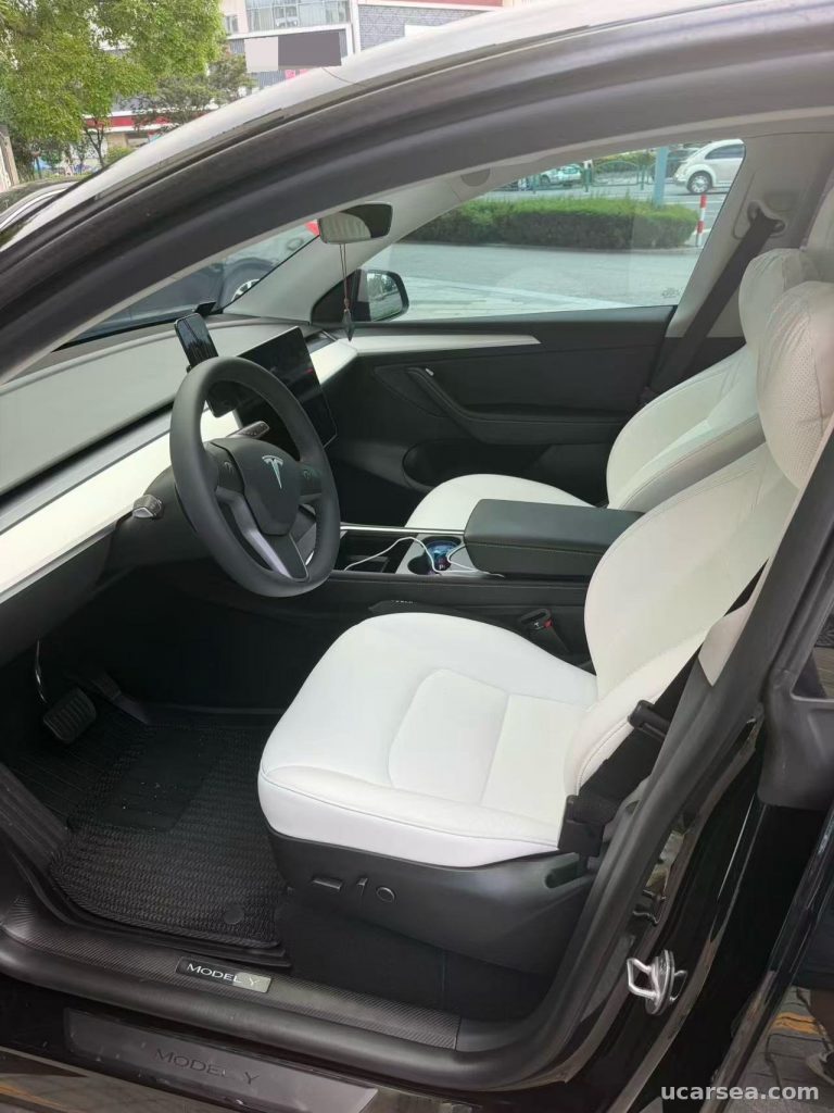Tesla Model Y 2023 photo 4