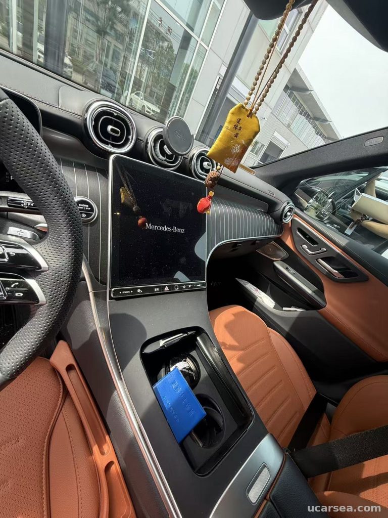 Mercedes-Benz GLC 2025 300 L 4MIC 48V 5 រូបភាព 1