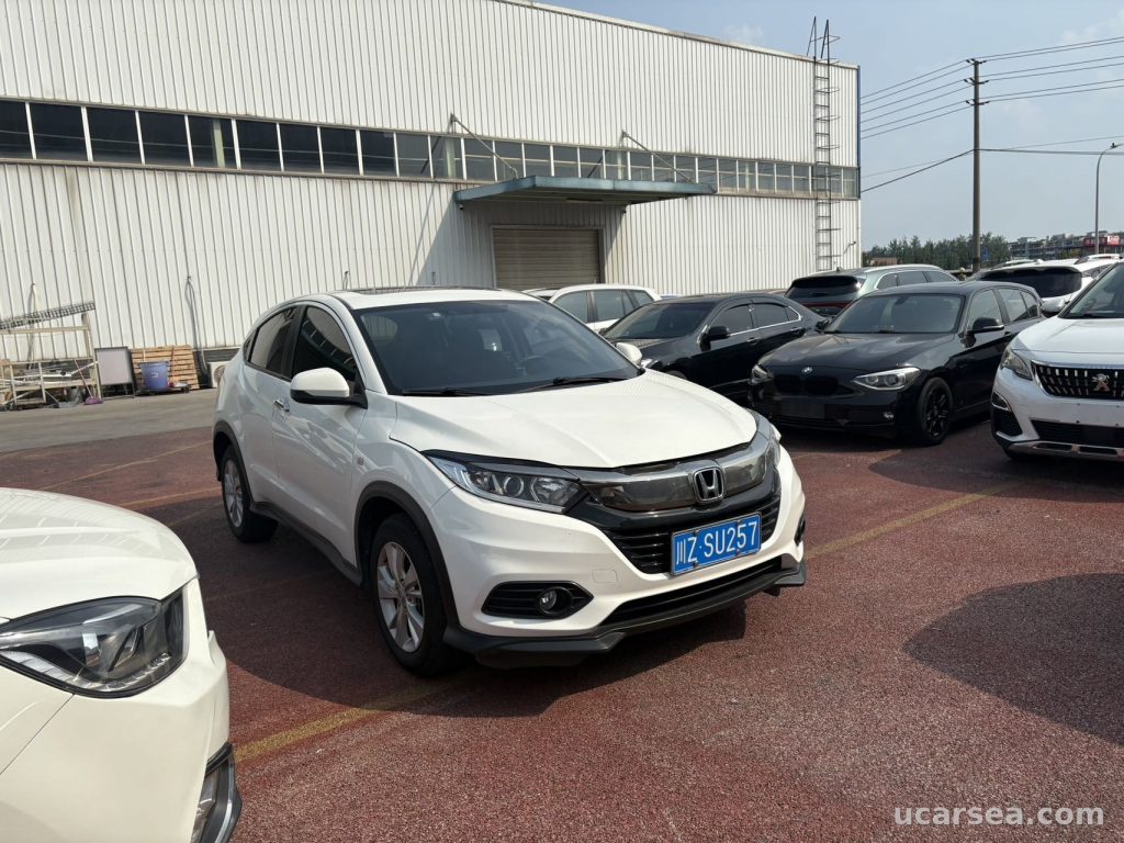 Honda Vezel 2020 photo 2