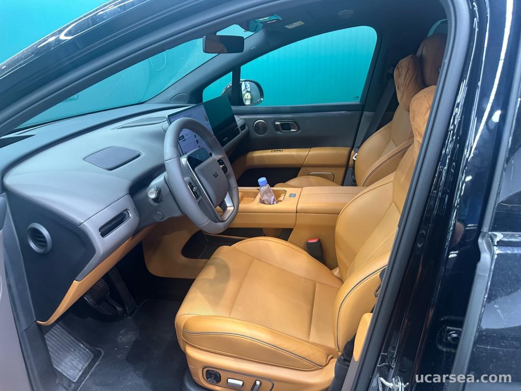 Li Auto i6 2025 Standard photo 2