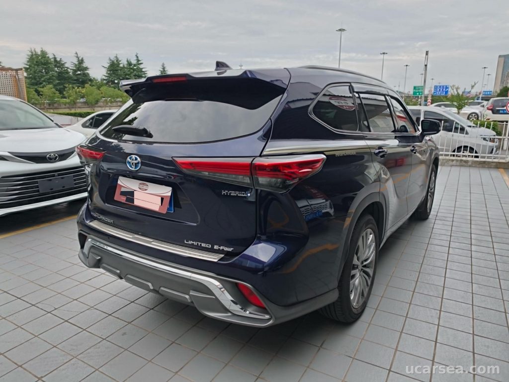 Toyota Highlander 2022 7 photo 6