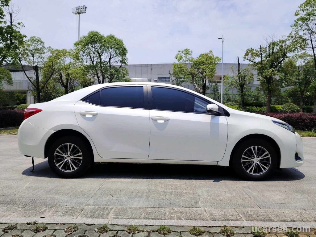 Toyota Levin 2017 185T photo 7