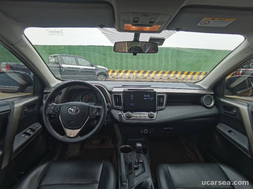 Toyota RAV4 2015 photo 8