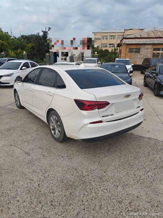 Chevrolet 2020 320 photo 4