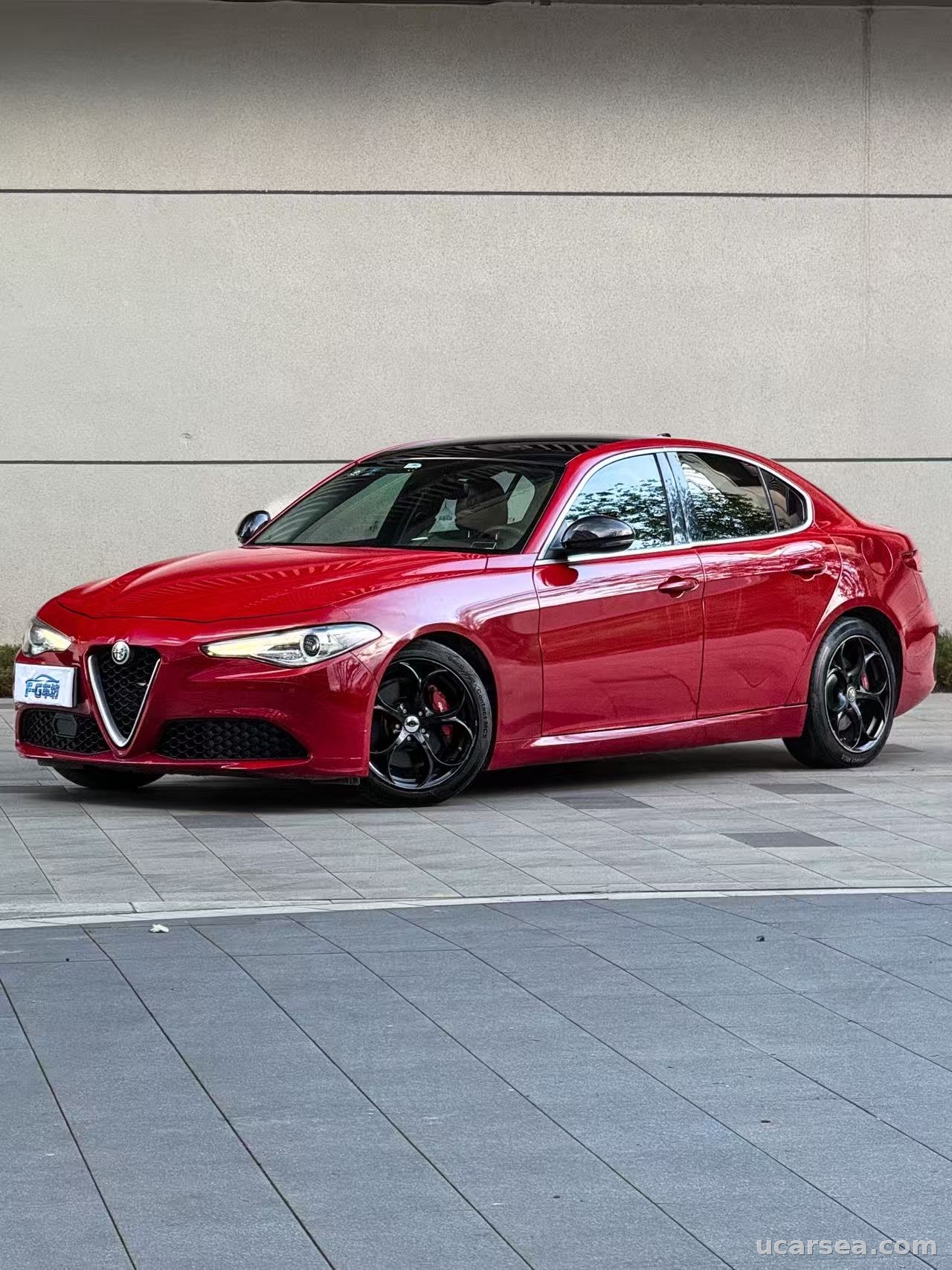 2017 Giulia 2017 Giulia 280HP Sport