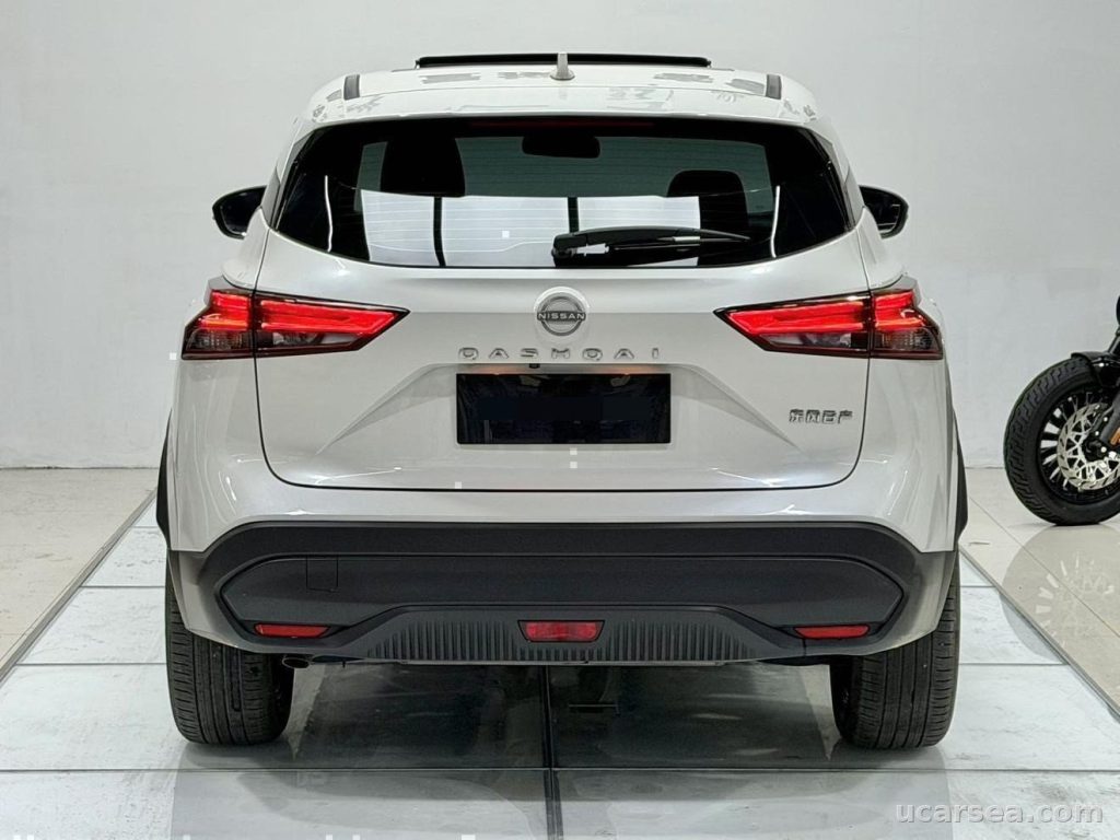 Nissan Qashqai 2023 Luxury photo 11