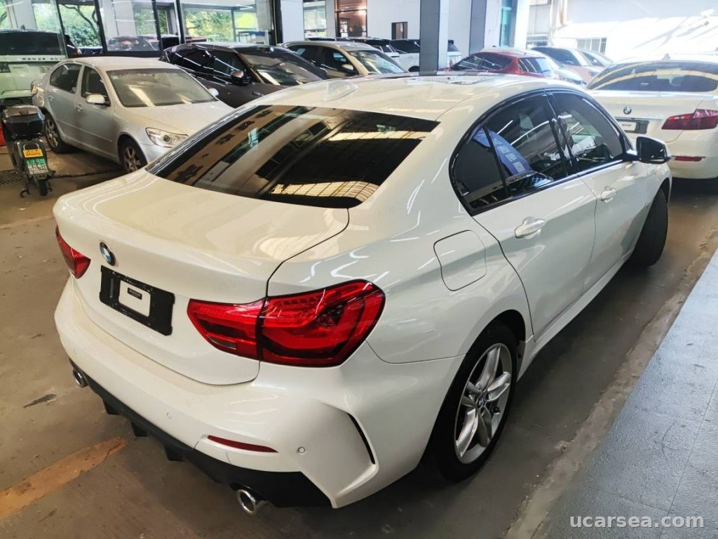 BMW 1 Series 2019 118i M photo 5