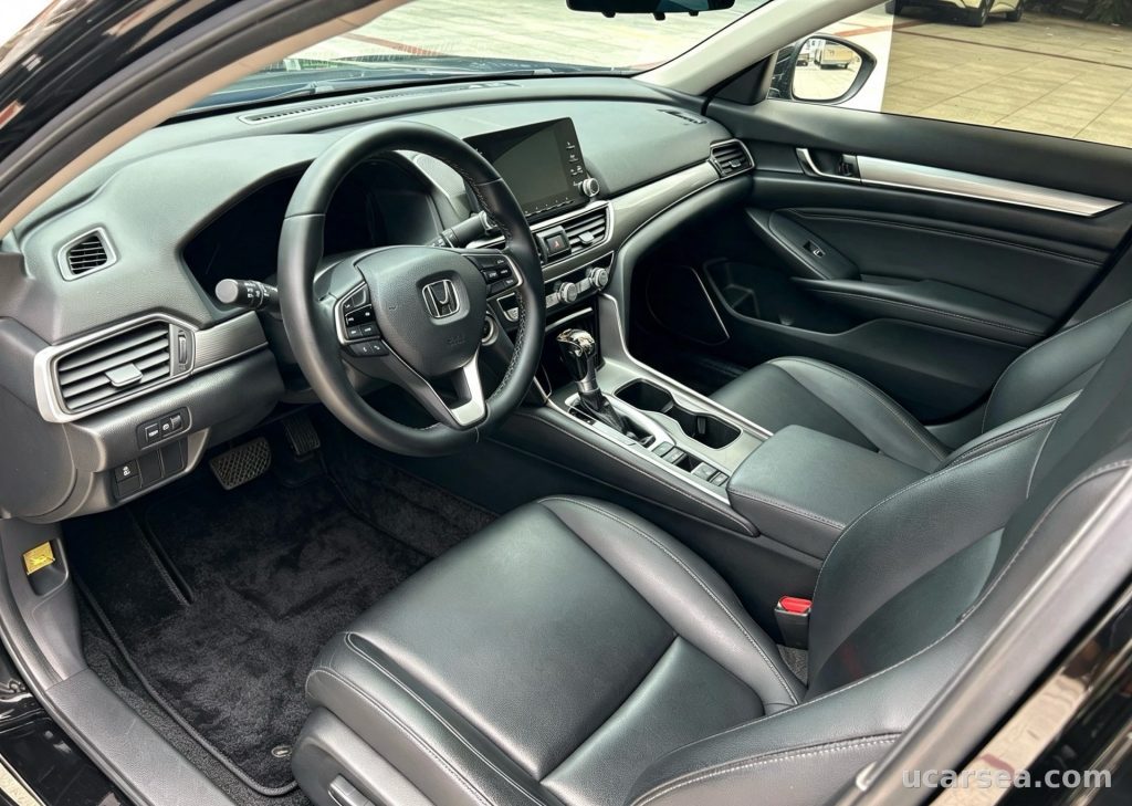 Honda Accord 2018 260TURBO Elite photo 3
