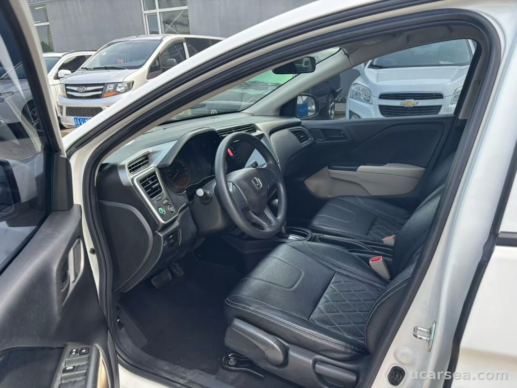 Honda 2017 Comfort photo 3