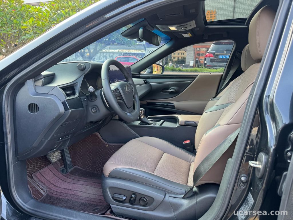 Lexus ES 2022 ES200 photo 3