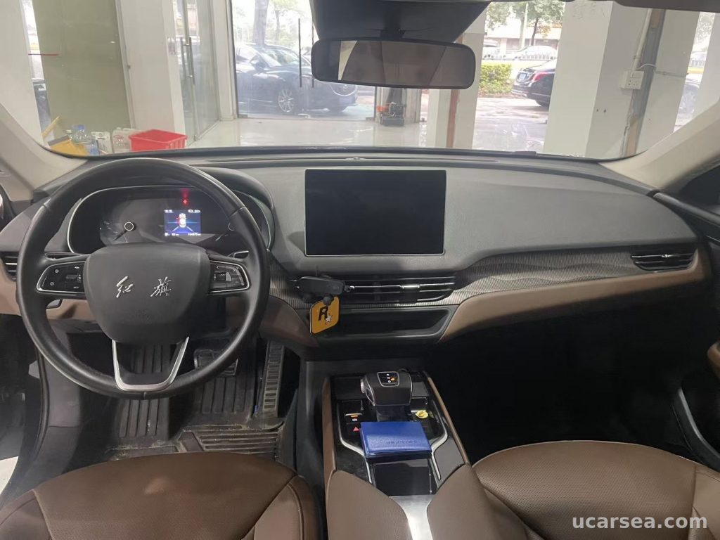 Hongqi E-QM5 2022 T3 4 photo 8