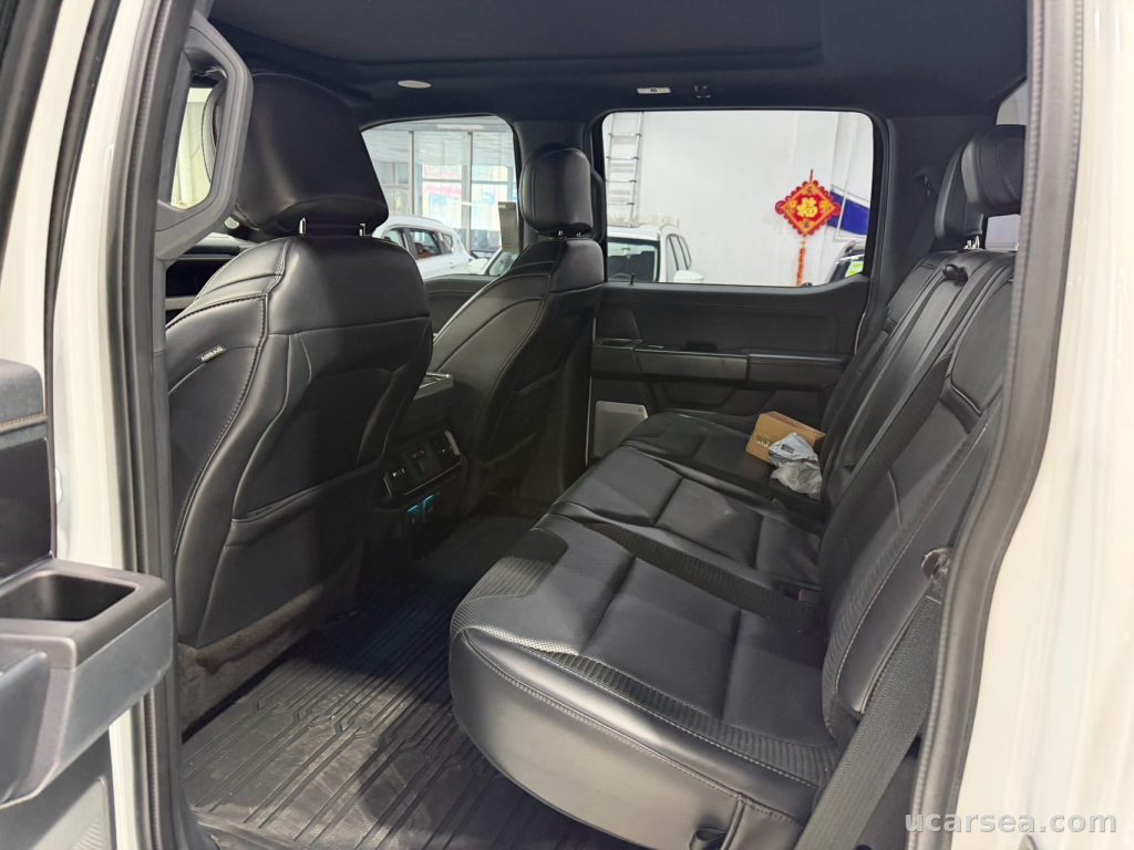 Ford 2023 F-150 photo 10