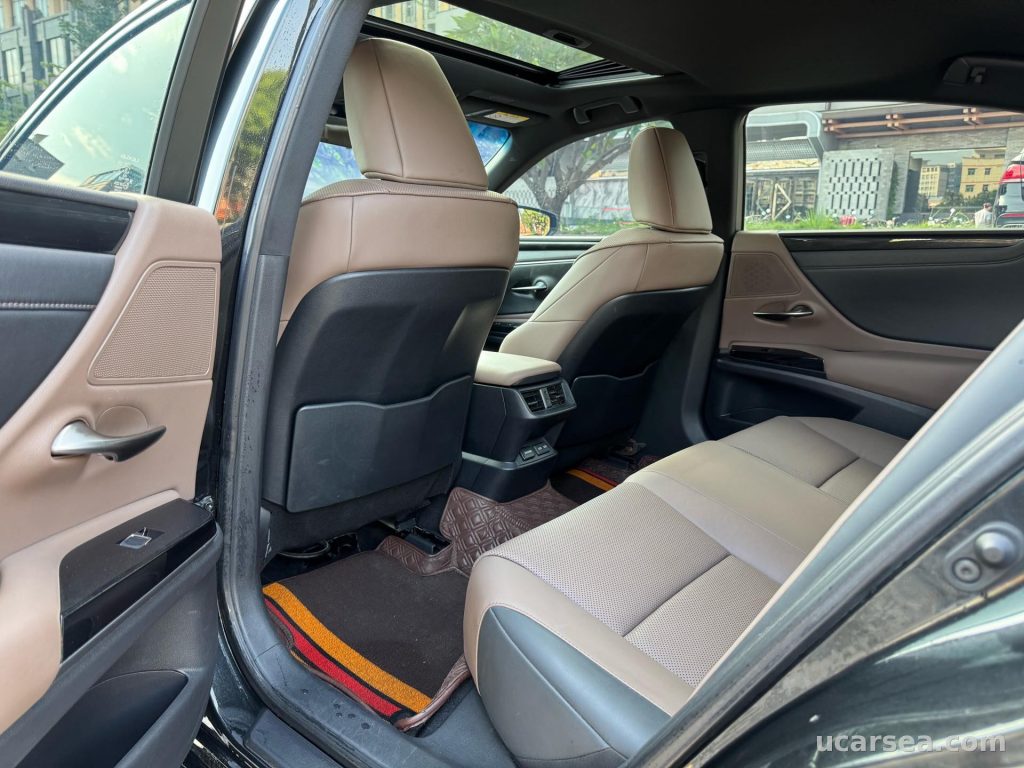 Lexus ES 2022 ES200 photo 5