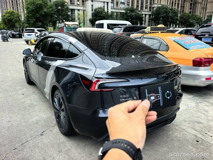 Tesla Model 3 2023 photo 5
