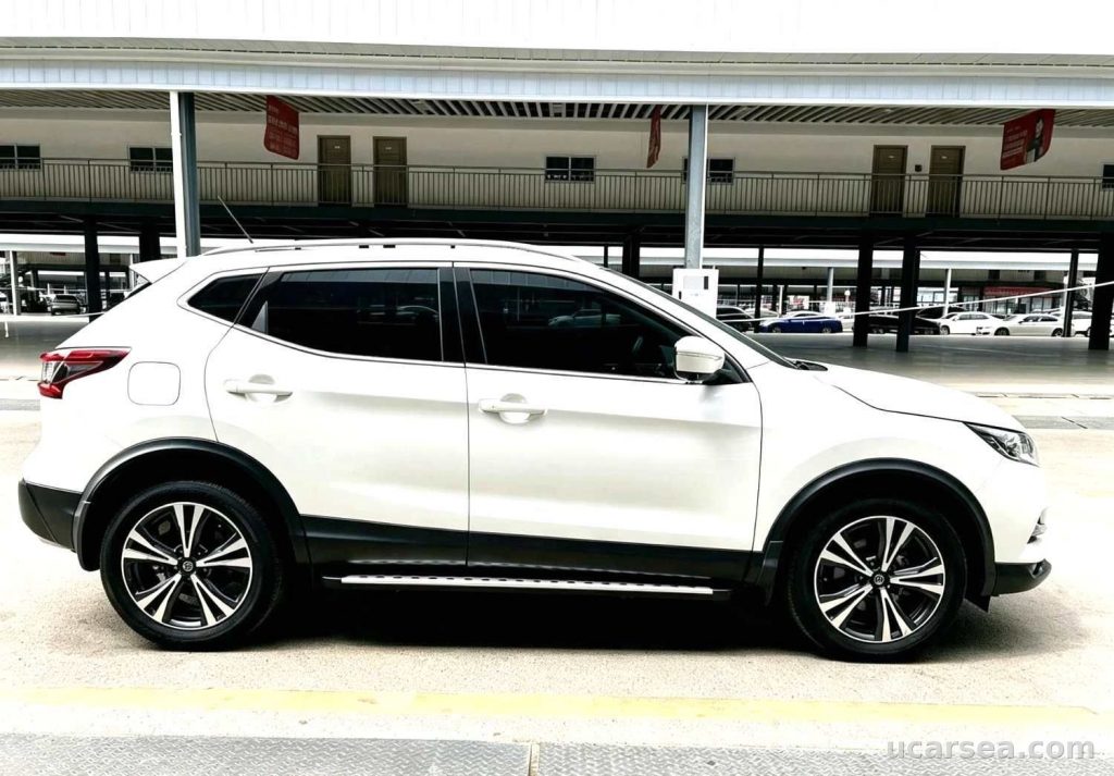 Nissan Qashqai 2022 XV Prem Luxury photo 11
