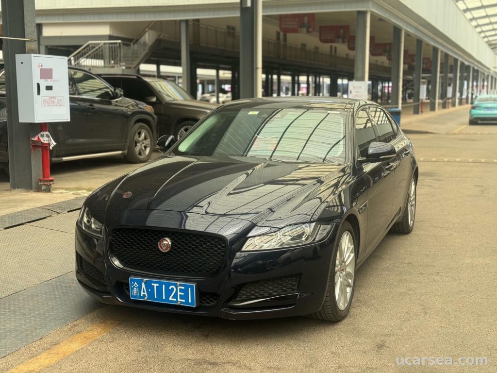 Jaguar XFL 2020 P200 photo 4