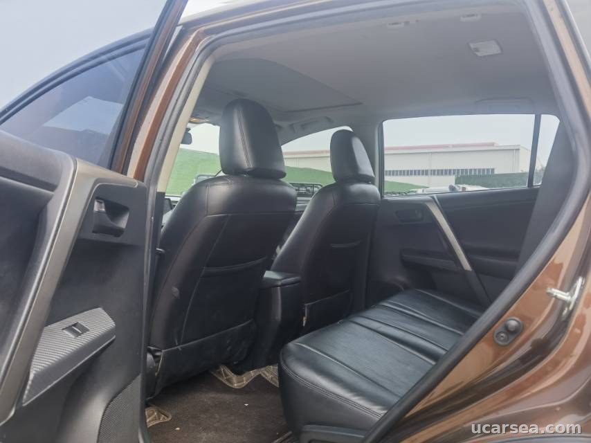 Toyota RAV4 2015 photo 4