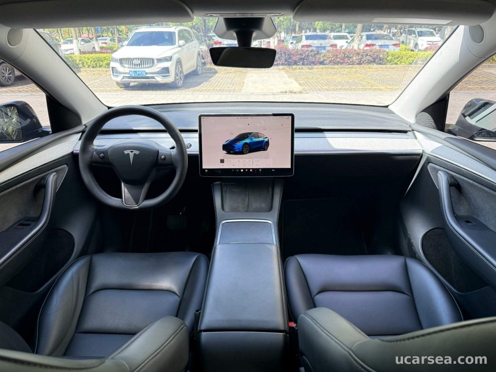 Tesla Model Y 2024 photo 3
