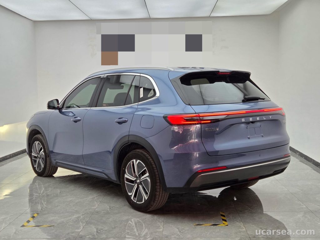 Geely 7 EM-i 2025 2025 7 EM-i 120km + photo 5