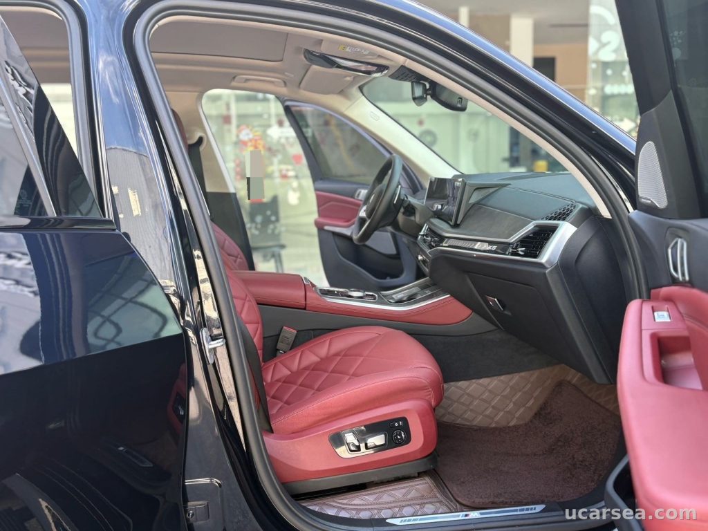 BMW X5 2025 xDrive30Li 48V M photo 4