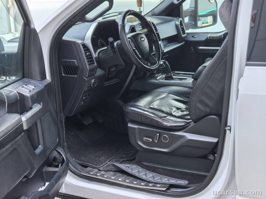 Ford 2018 F-150 SuperCab -ft XLT photo 2