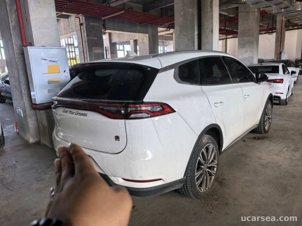 BYD Tang 2018 7 photo 7