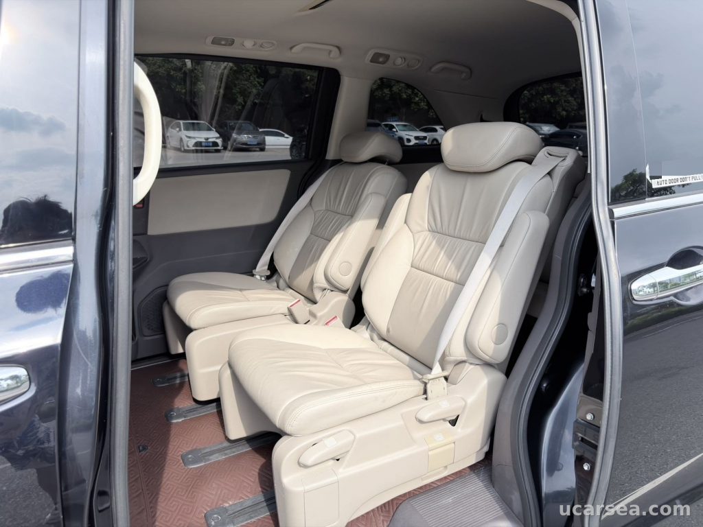 Honda Odyssey 2018 Luxury photo 6