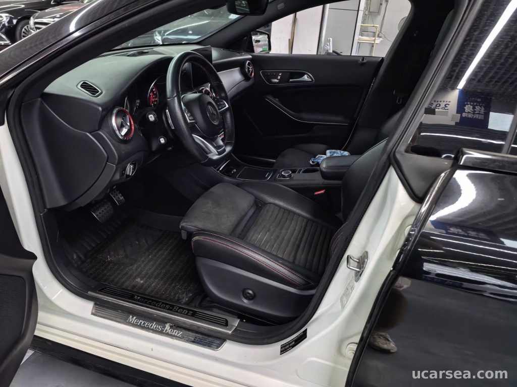 Mercedes-Benz CLA 2018 CLA 220 4MIC photo 1
