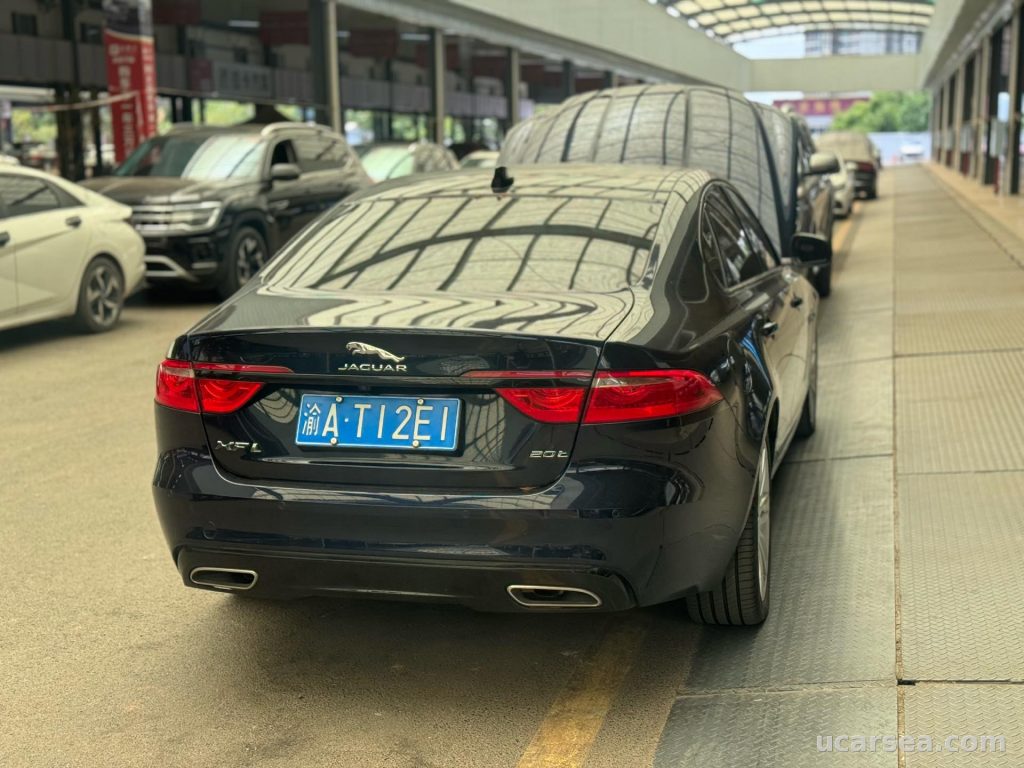 Jaguar XFL 2020 P200 photo 8