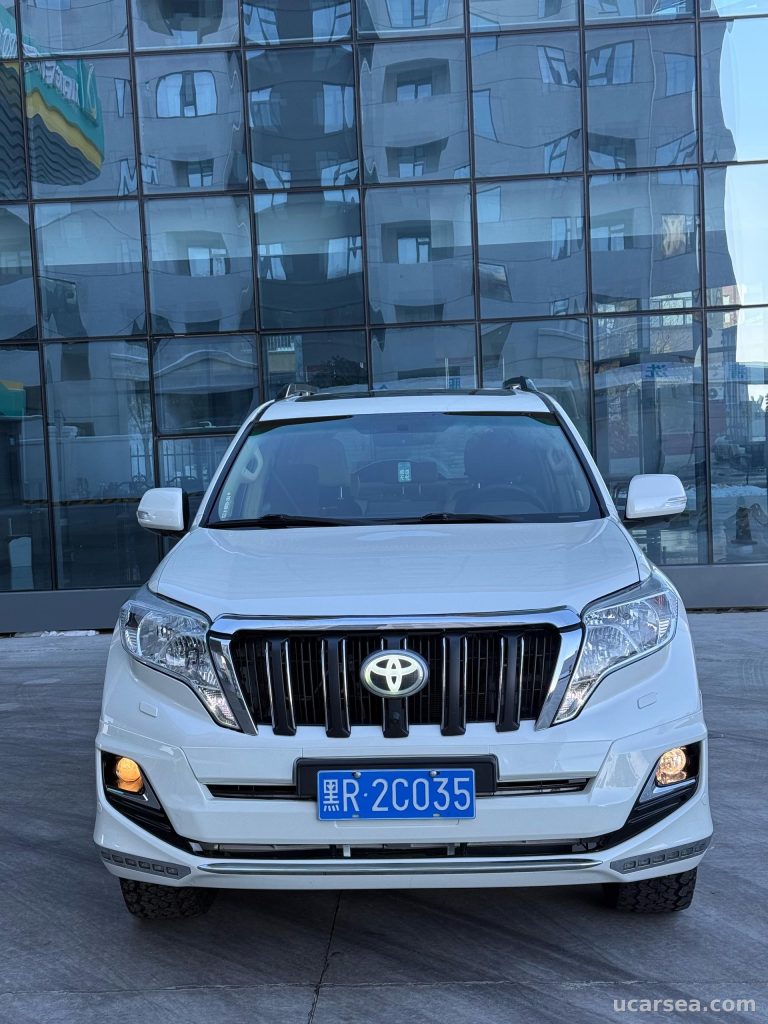 Toyota Prado 2015 Standard photo 1