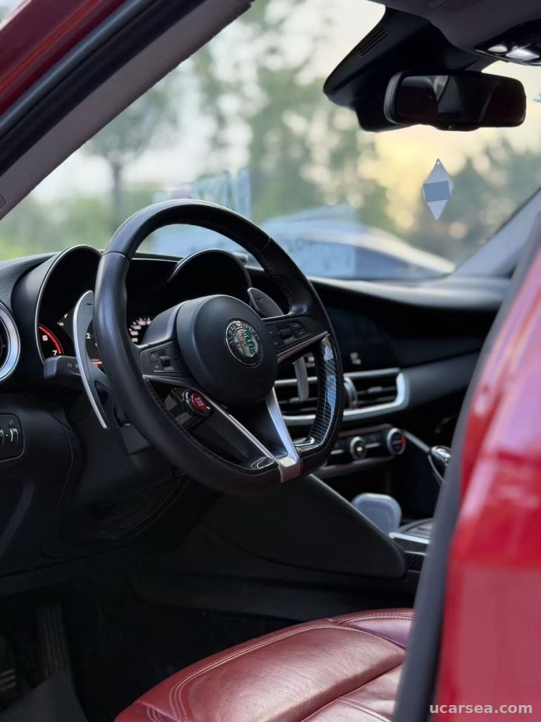 Giulia 2017 Giulia 280HP Sport photo 3