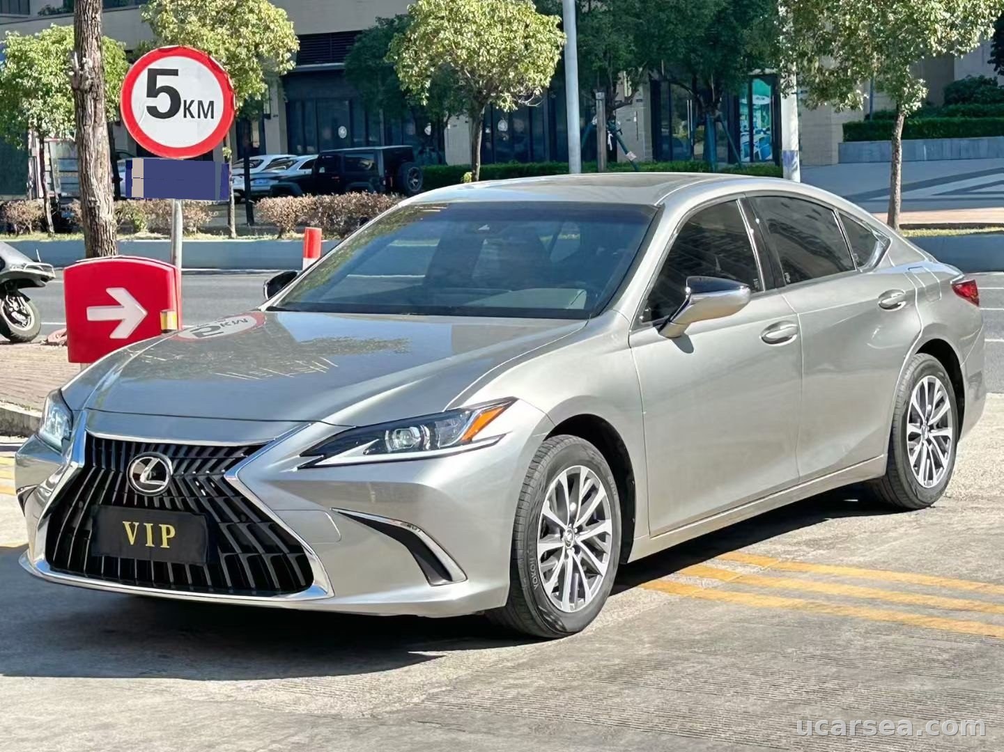 2023 Lexus ES 2023 ES200